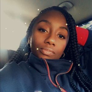 Meet your Posher, Brittney